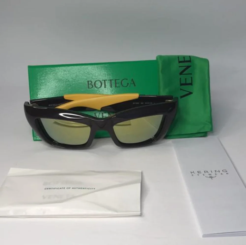 💯 - Authentic New Bottega Veneta sunglasses for Unisex